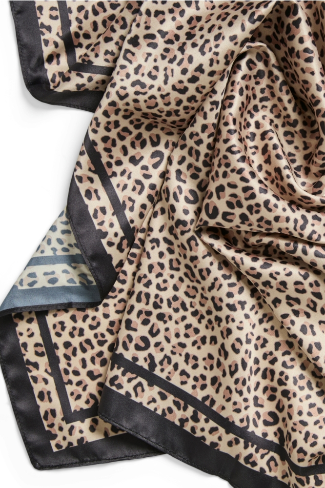 Pieces camel dames sjaal | Close up