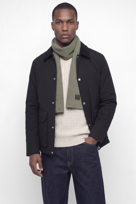 Jack & Jones groene heren sjaal | Model vooraanzicht