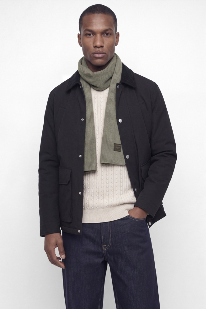 Jack & Jones groene heren sjaal | Model vooraanzicht