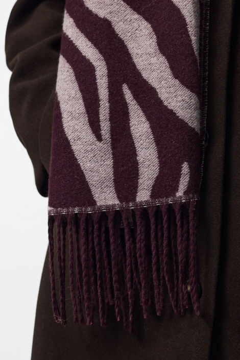 Pieces bordeaux dames sjaal | Close up