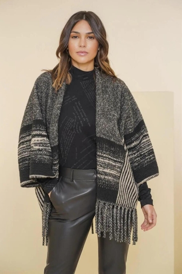 Geisha Vest PONCHO MET FRANJES 44600 20 000999