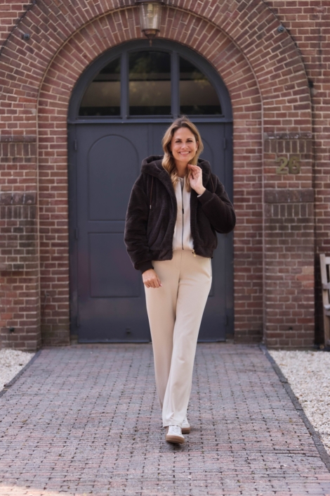 Zoso bruine dames jas | Sfeerbeeld, In situatie