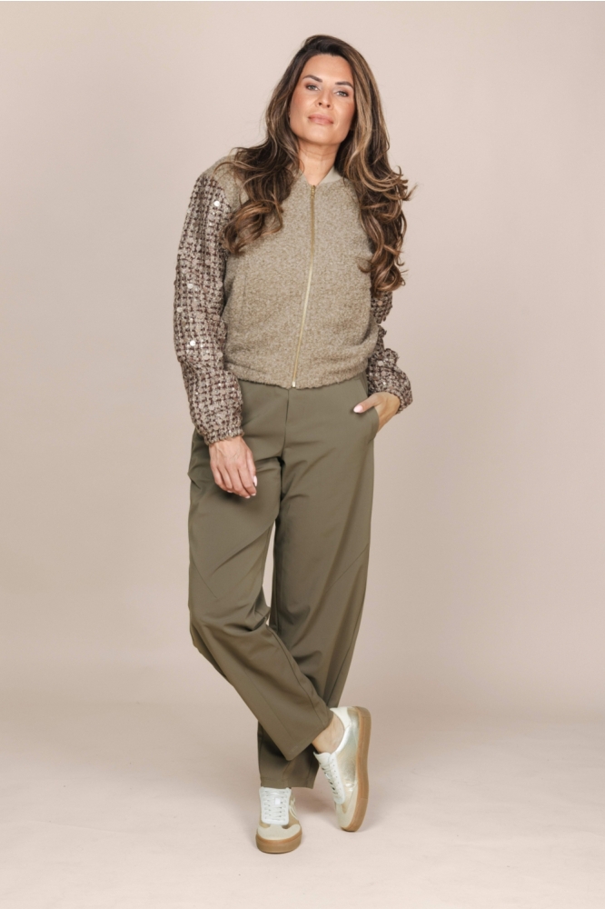 Zoso groene dames broek | Model