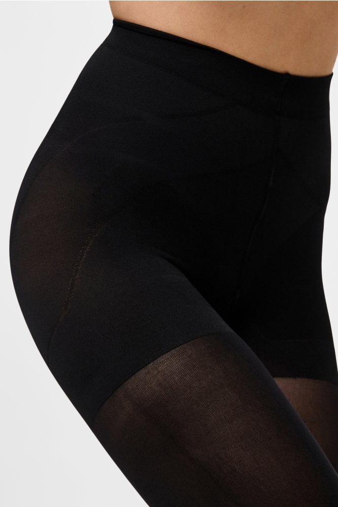 Pieces zwarte dames accessoire | Close up