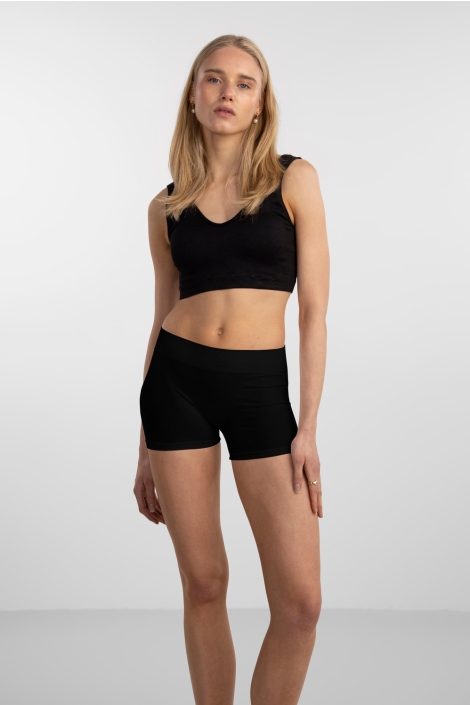 Pieces zwarte dames ondergoed | Model vooraanzicht
