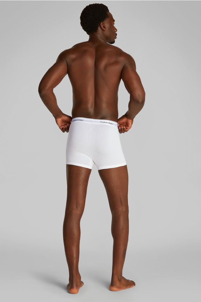 Calvin Klein witte heren ondergoed | Model achteraanzicht