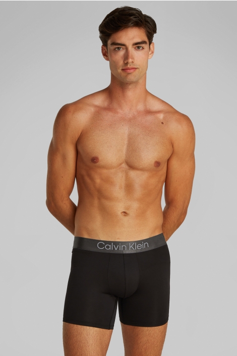 Calvin Klein zwarte heren ondergoed | Model vooraanzicht