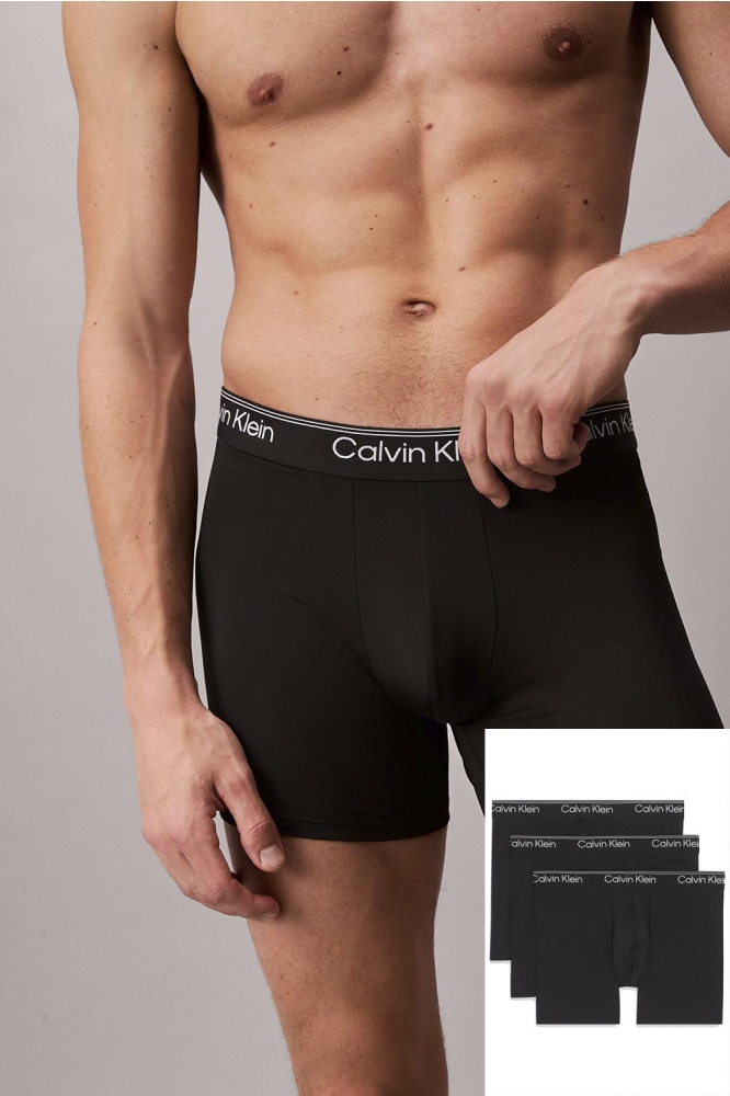 Calvin Klein zwarte heren ondergoed | Model vooraanzicht