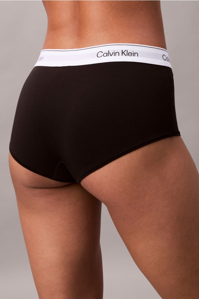 Calvin Klein zwarte dames ondergoed | Model achteraanzicht