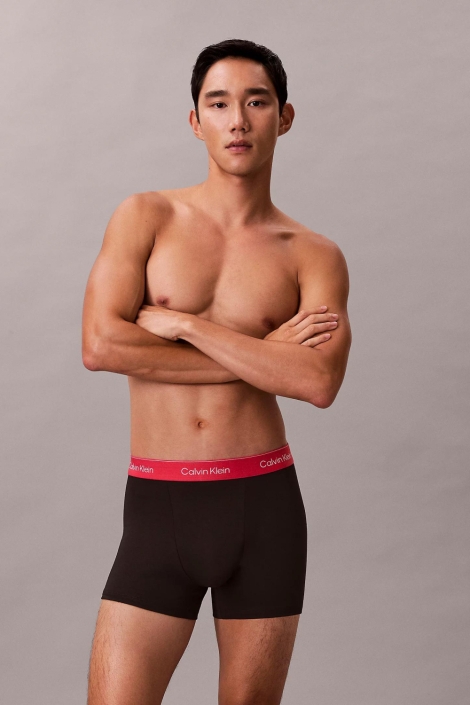 Calvin Klein zwarte heren ondergoed | Model vooraanzicht