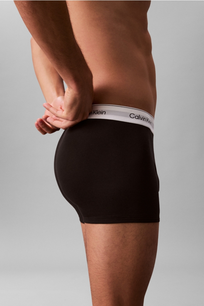 Calvin Klein zwarte heren ondergoed | Model zijaanzicht
