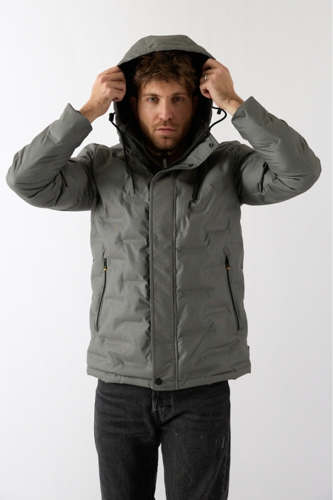 Donders groene heren jas | Model vooraanzicht