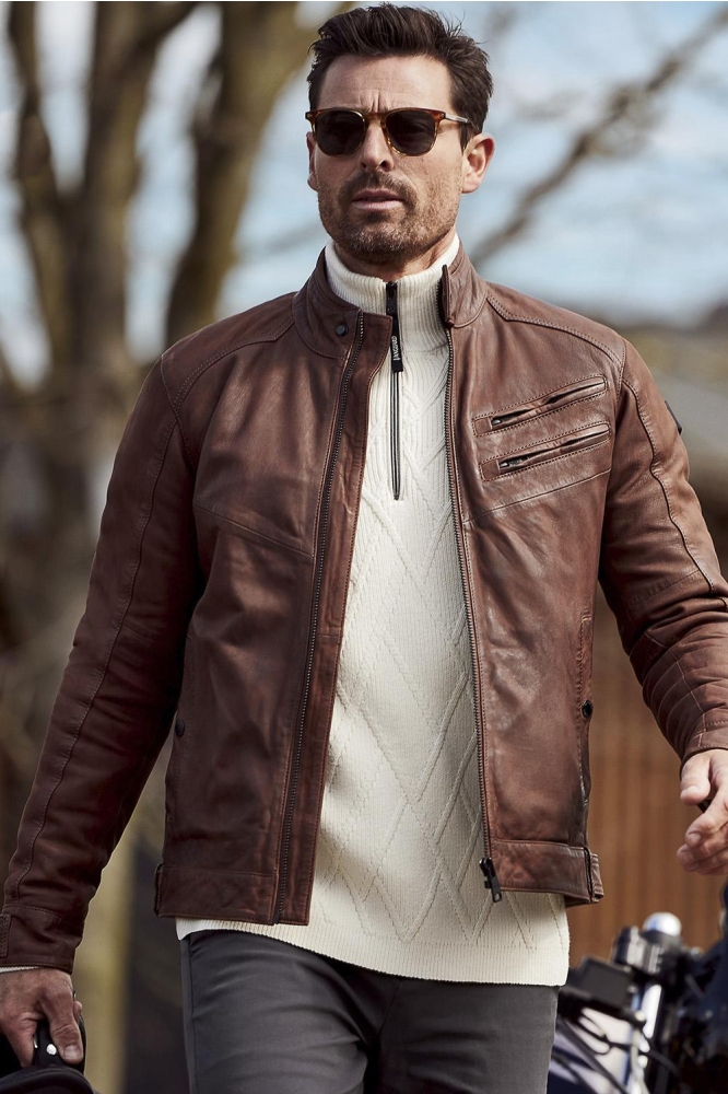 Vanguard cognac heren leren jas | Sfeerbeeld, In situatie