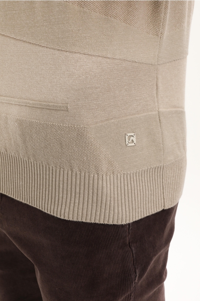 Gabbiano taupe heren trui | Close up