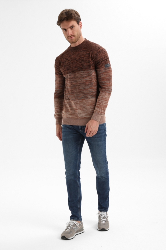 Gabbiano oranje heren trui | Model