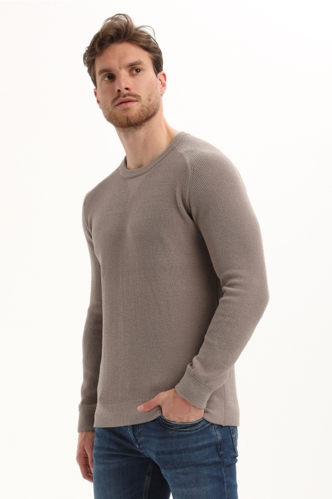 Gabbiano taupe heren trui | Model zijaanzicht