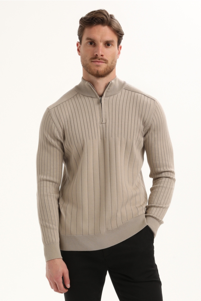 Gabbiano taupe heren trui | Model vooraanzicht